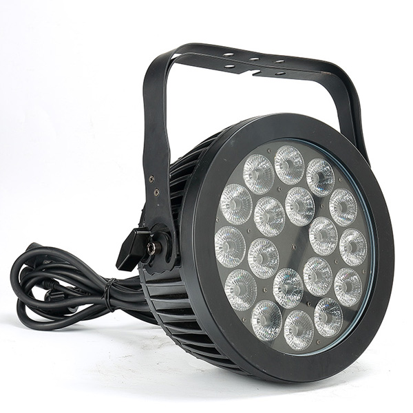 18PCS 15W RGBWA + UV 6in1 LED Étanche Par Lumière